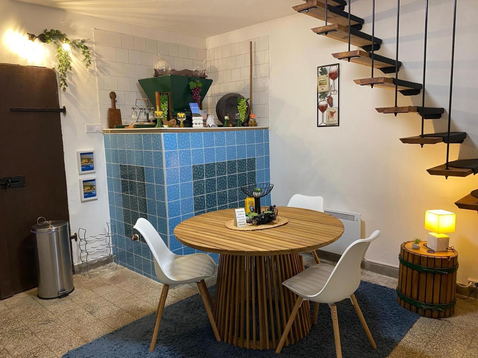 Het Hongaarse Wijnhuis Mohács Esterno foto